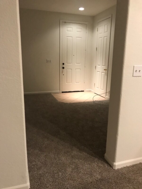 Building Photo - 5026 Jurgenson Way