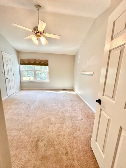 Building Photo - 10223 Bon Meade Ln