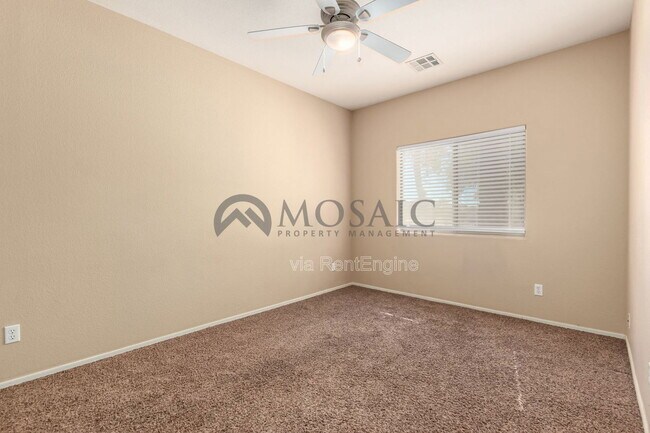 Building Photo - 6118 E Valley View Dr