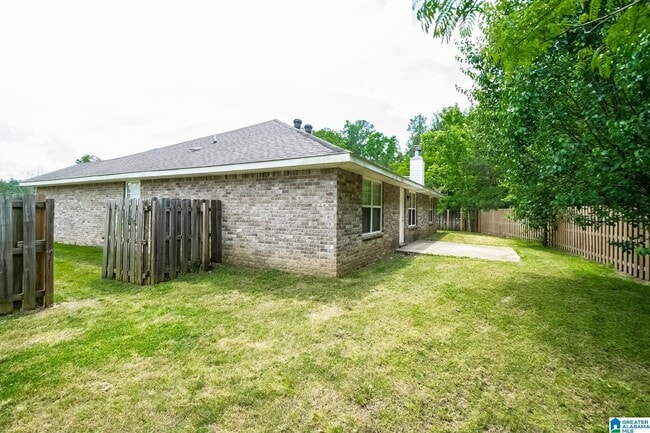 Building Photo - 450 Marsh Cir