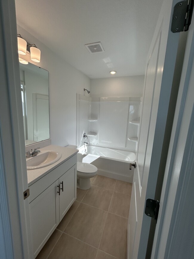 Building Photo - 6266 Whetstone Ct