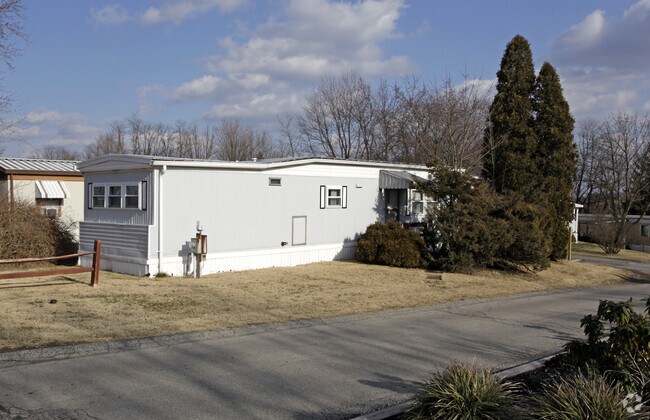 Primary Photo - Virginia Hills