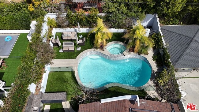 Building Photo - 1532 Glendon Ave