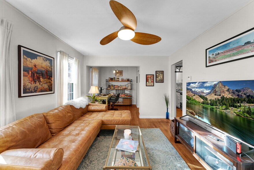 Building Photo - 2106 Tudor Plz