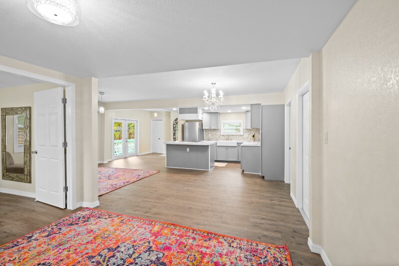 Building Photo - 245 S Rhodes St