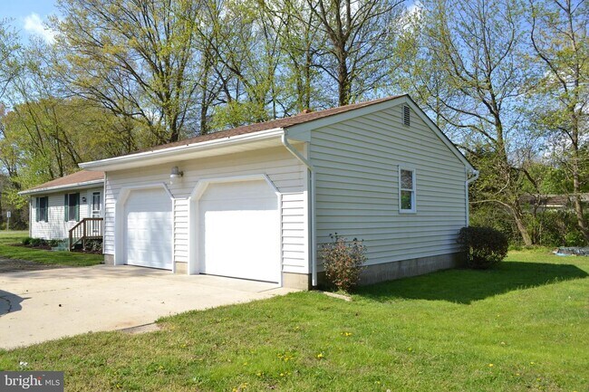 Primary Photo - 925 Dyke Branch Rd