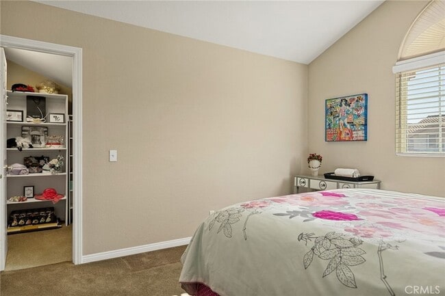 Building Photo - 1521 Fairway Oaks Ave