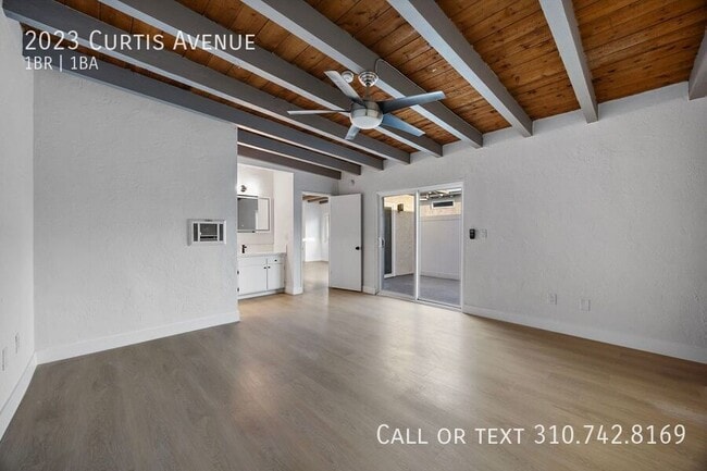 Building Photo - 2023 Curtis Ave