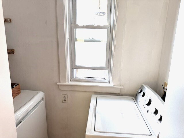 Building Photo - 65 Grampian Way