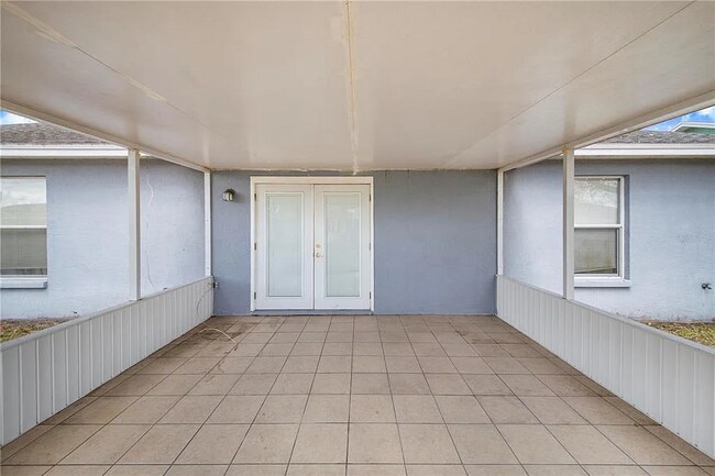 Building Photo - South Lakeland 3 bedroom 2 bath home!