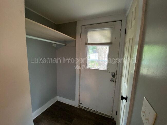 Building Photo - 727 Wheaton Ave