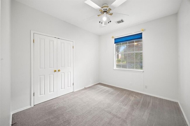Building Photo - 13305 Chasewood Cove