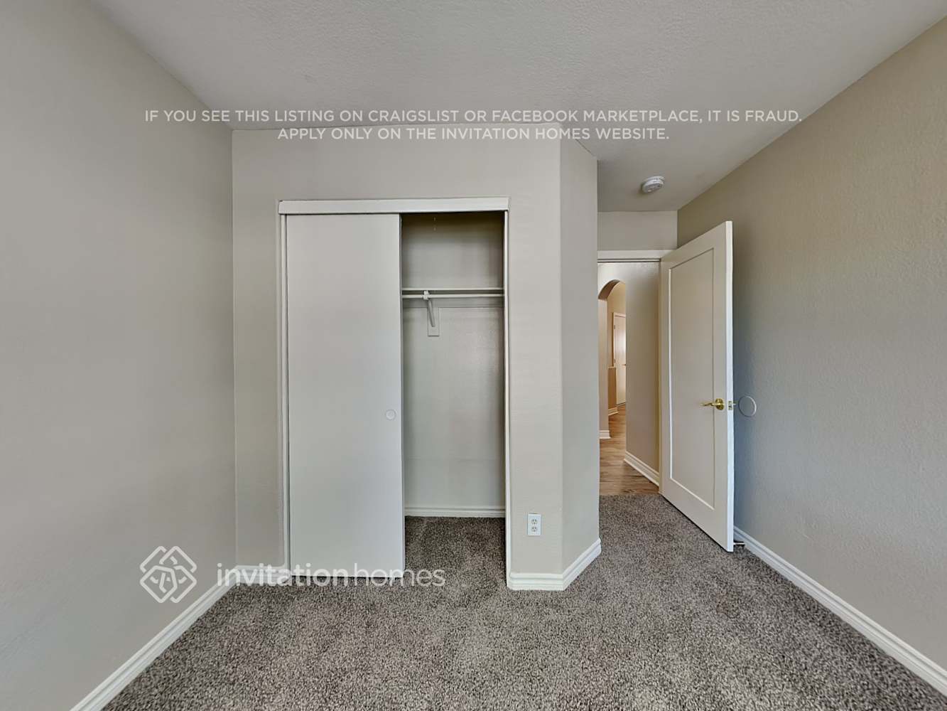 Building Photo - 4921 Sapphire Light St