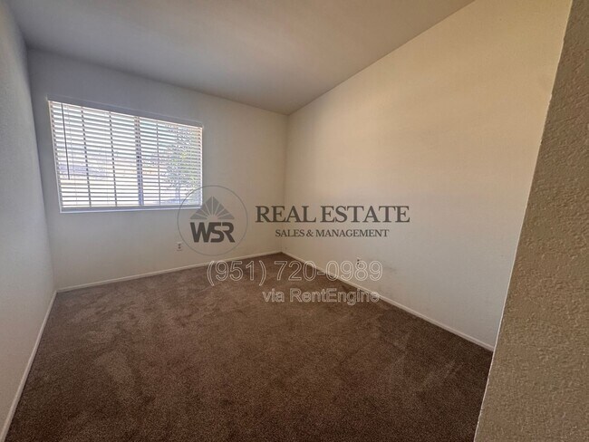 Building Photo - 16221 Jackson Dr