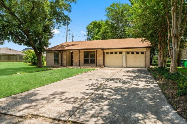 Building Photo - 4123 Wyanngate Dr