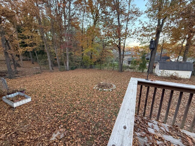 Building Photo - 8909 Quail Run Dr