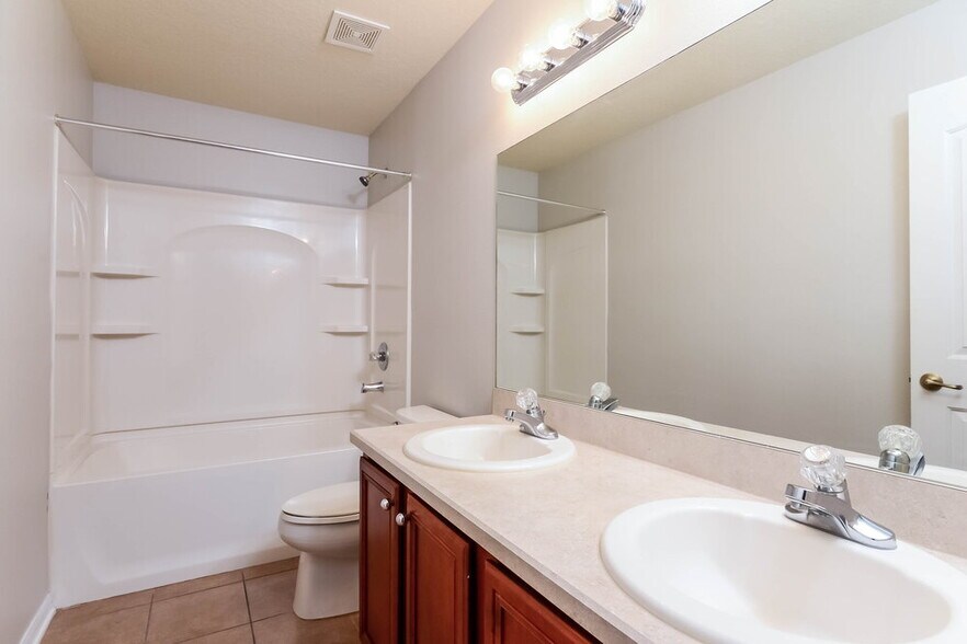 Building Photo - 9432 Wellstone Dr