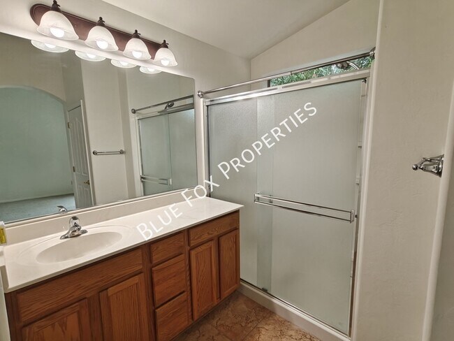 Building Photo - 10923 S Lake Gambusi Dr