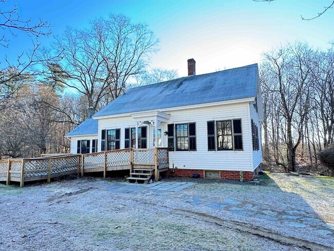 Building Photo - 51 Cabot Ln