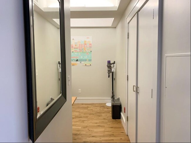 Building Photo - 1 bedroom in Cambridge MA 02141