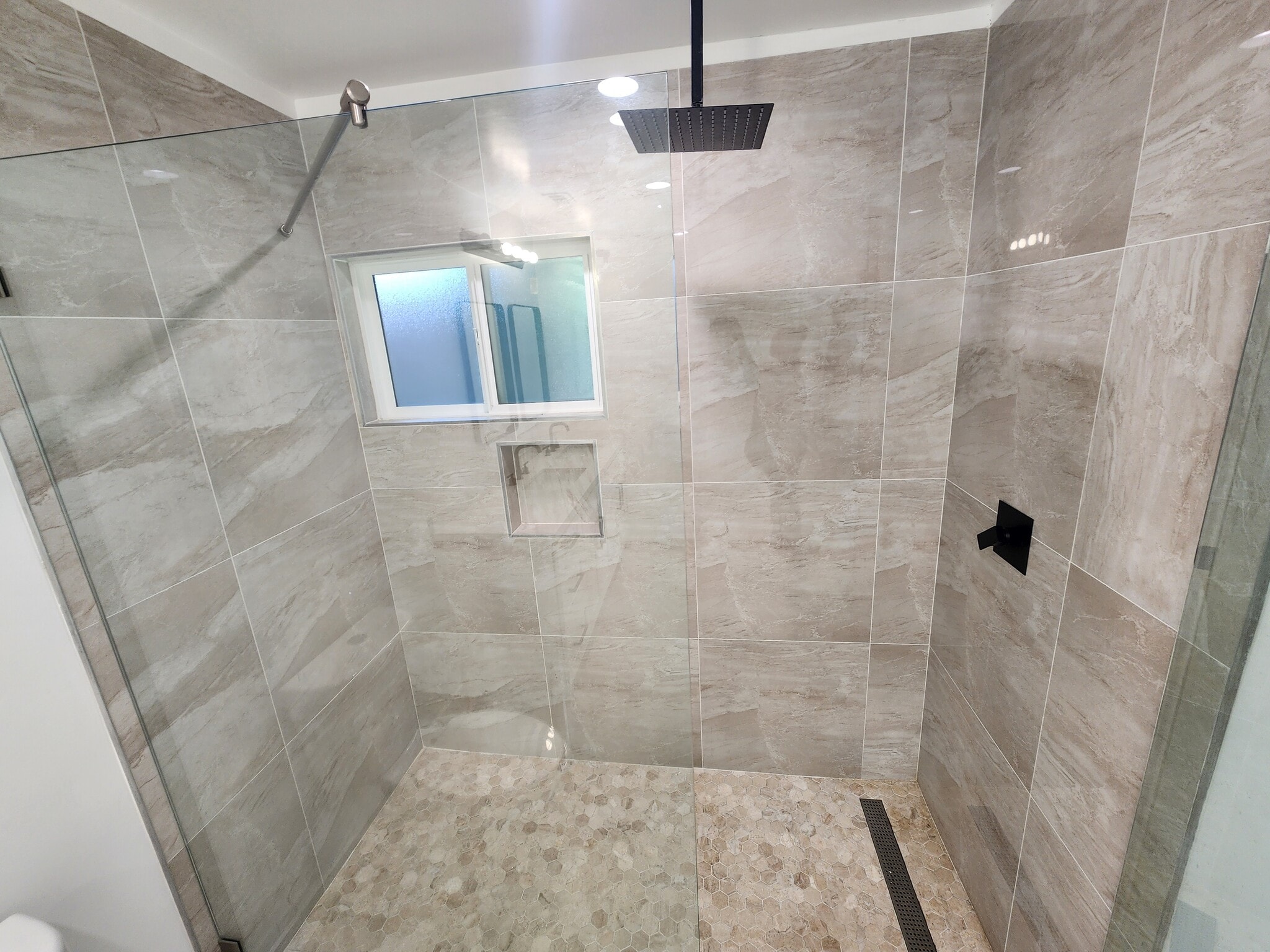 Building Photo - 7665 Machrea St