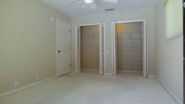 Building Photo - **4431 NW 53rd Street (Huntington)