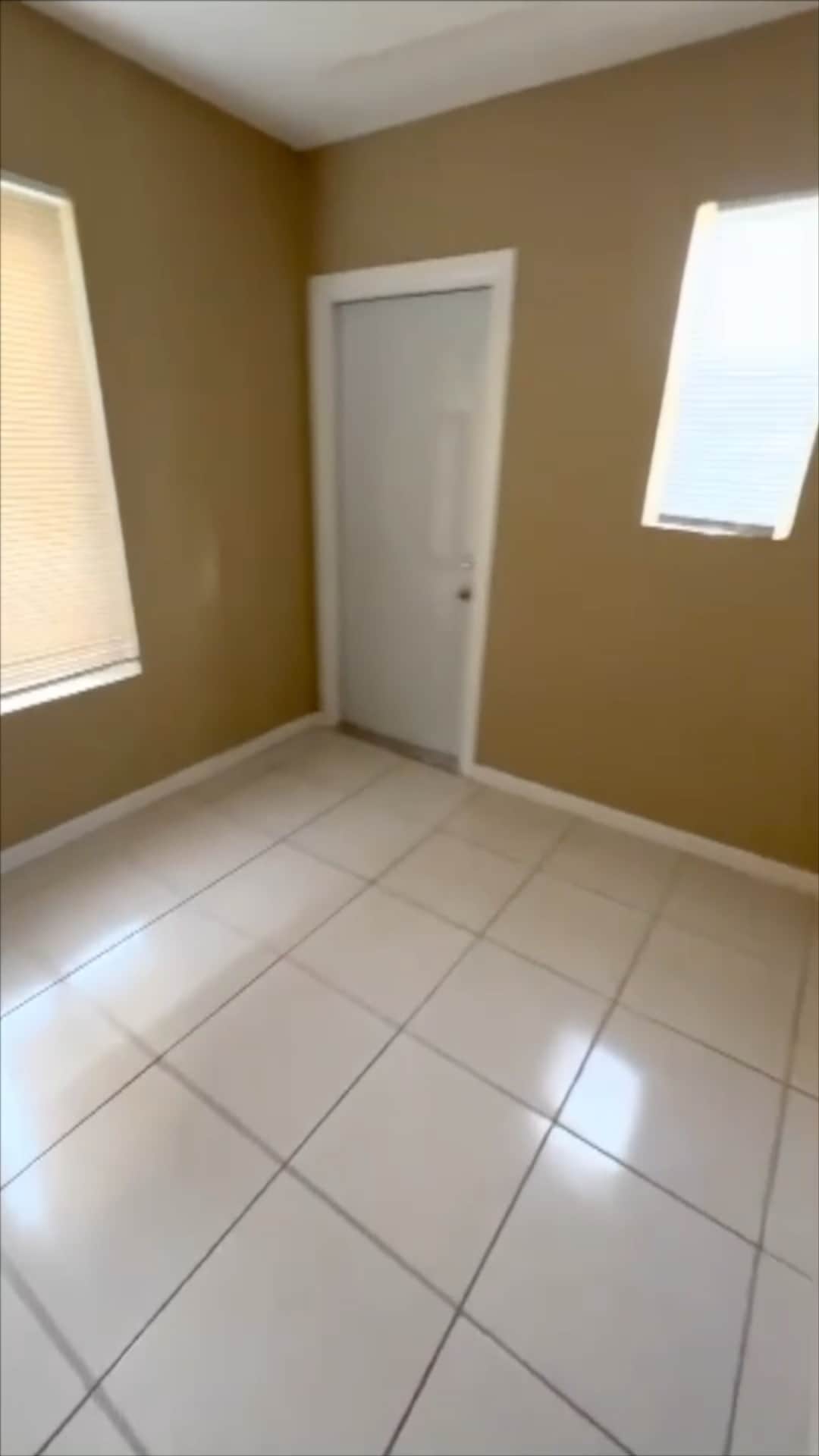 Building Photo - 2165 NW 23rd St