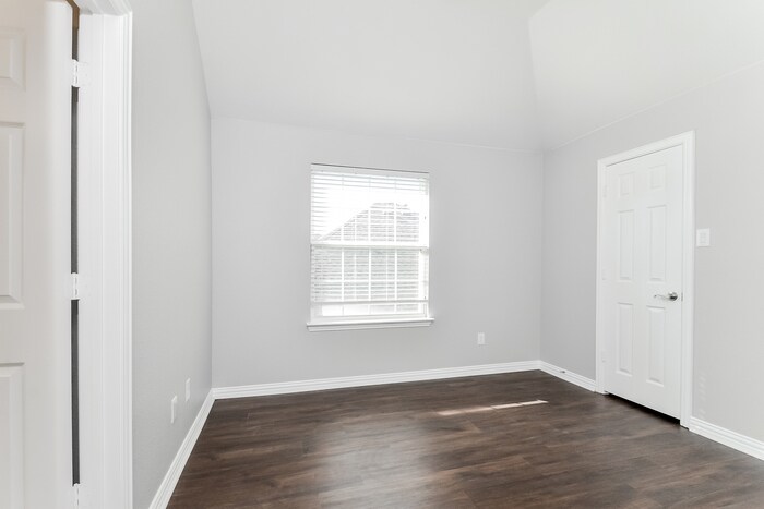 Building Photo - 2513 Appaloosa Ln