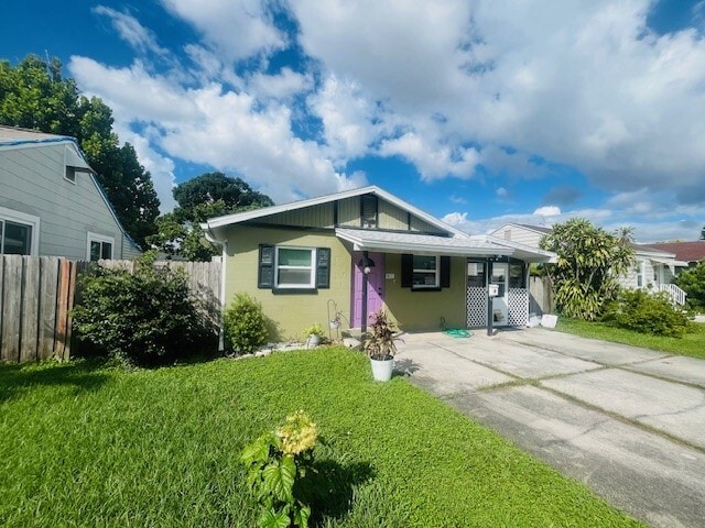 Primary Photo - 2853 17th Ave N