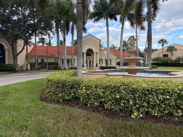 Primary Photo - 1610 N 42ND Cir