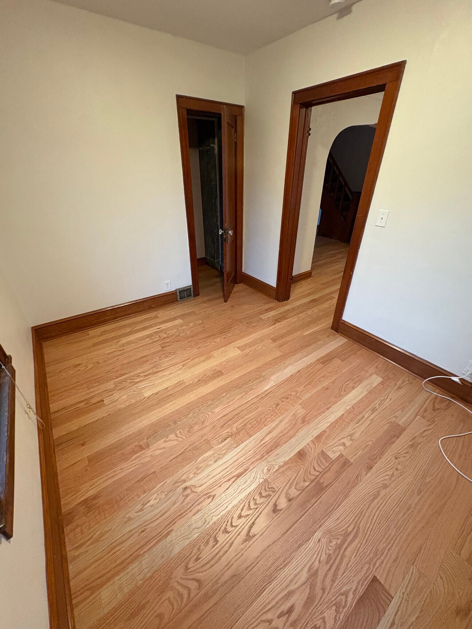 Office/ second bedroom lower unit - 1202 Buchanan St NE