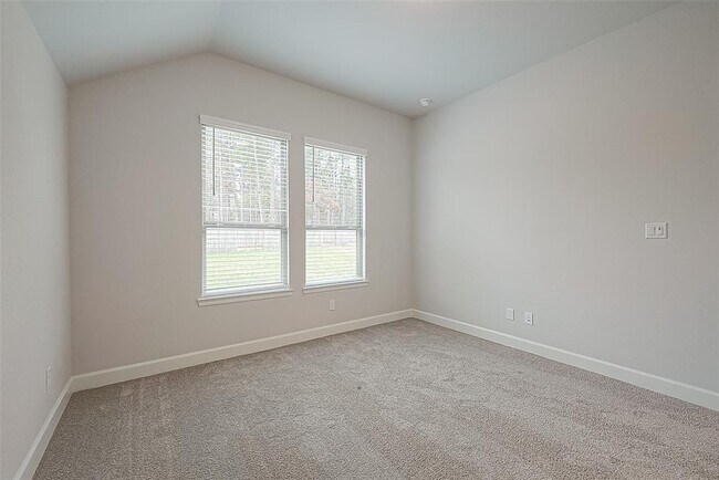 Building Photo - 213 McCrea Ct