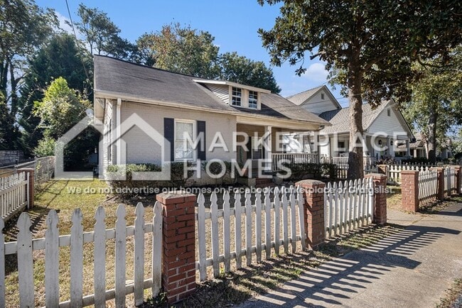 Building Photo - 1638 Mercer Ave