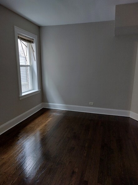 Bedroom - 7730 S Essex Ave
