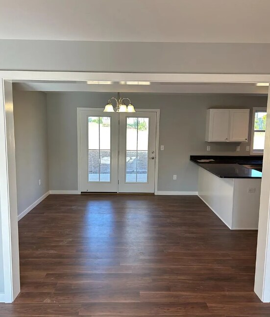 Building Photo - 120 Hart Ln