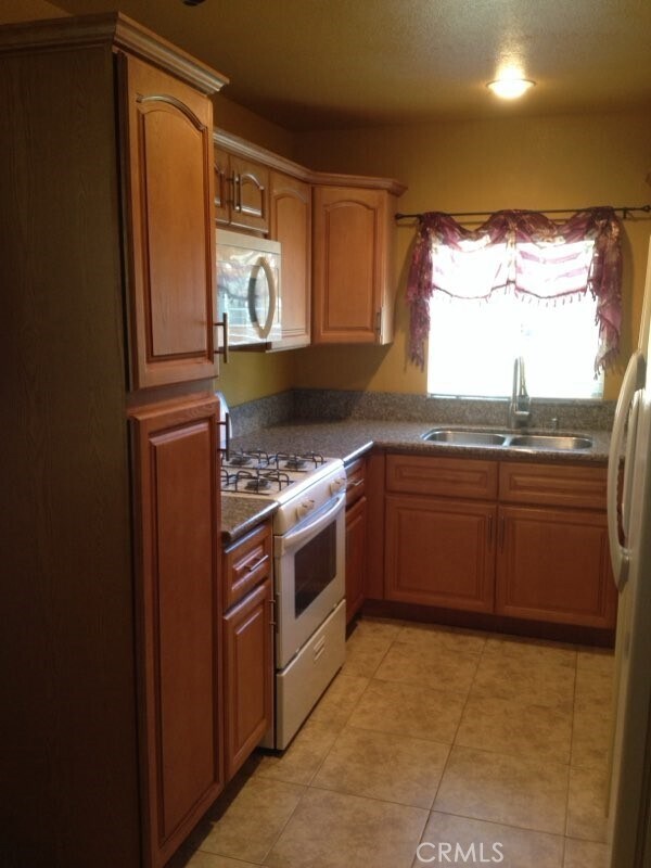 Building Photo - 4956 Corral Cir