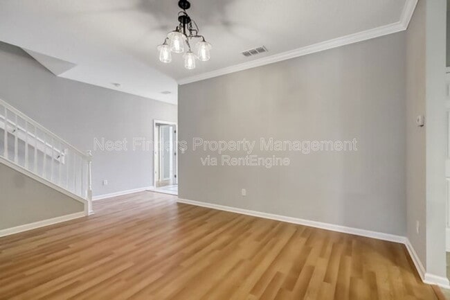 Building Photo - 412 Chattan Way