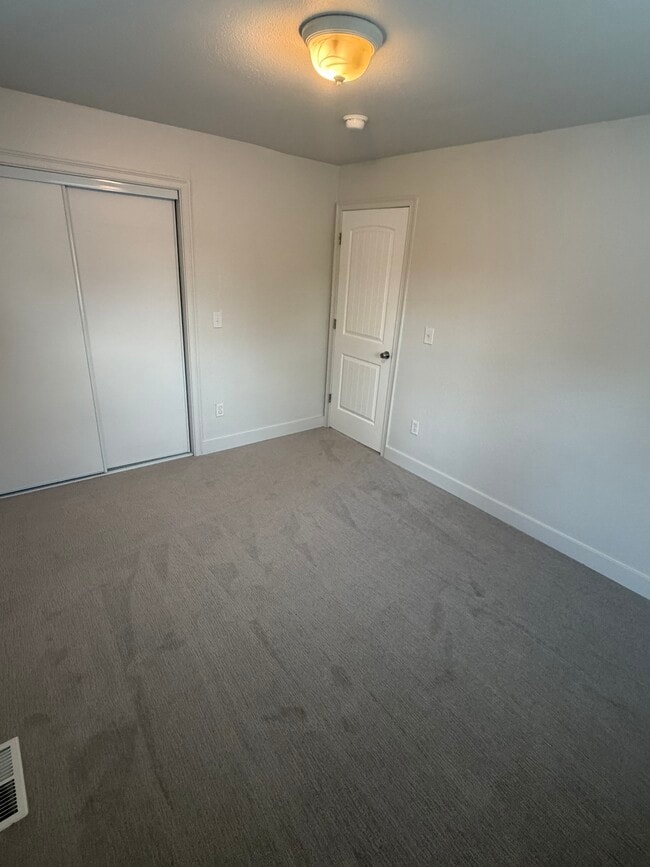 Building Photo - 7511 37th St W