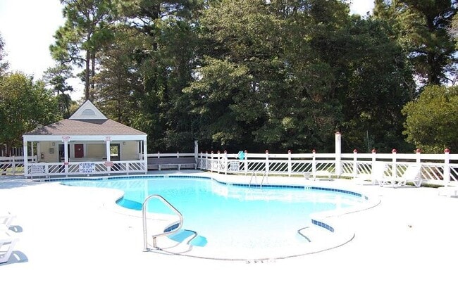 Building Photo - 1100 Possum Trot Rd