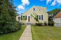 Building Photo - 3133 Willoughby Rd