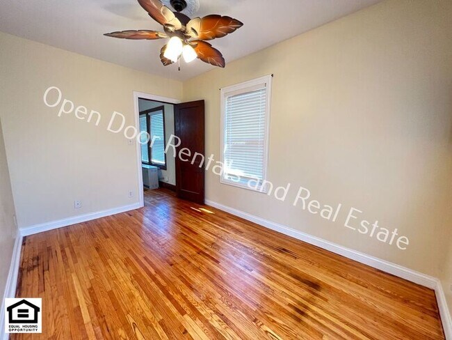 Building Photo - 1102 Rockhill St