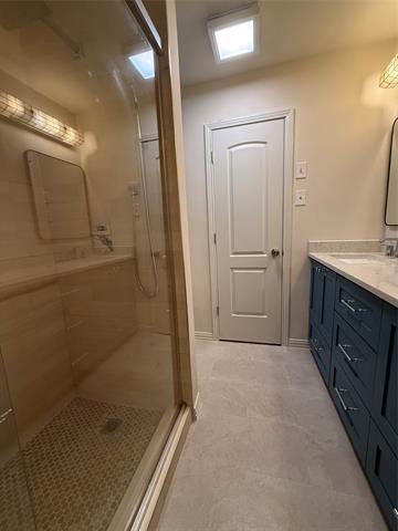 Building Photo - 7135 Cosgrove Dr