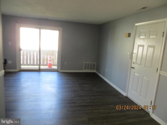 Building Photo - 1009 Ravens Crest Dr