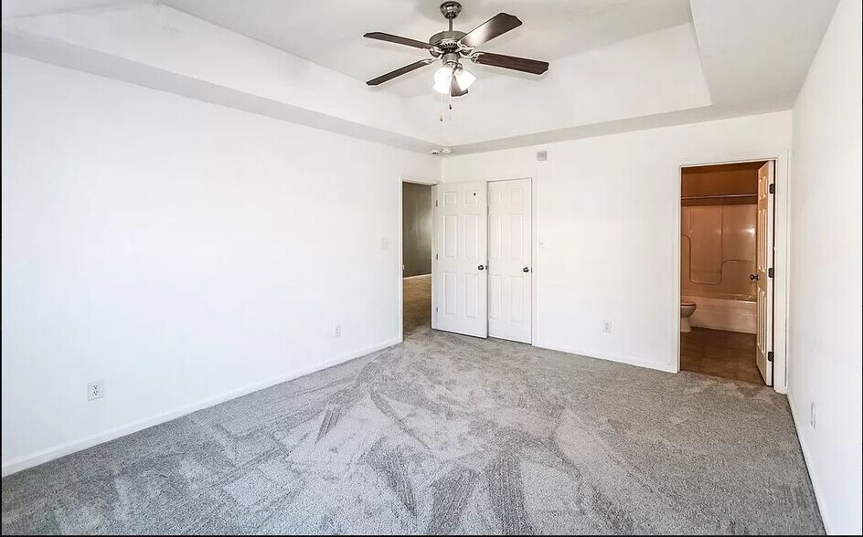 Building Photo - 1721 Elizabeth St