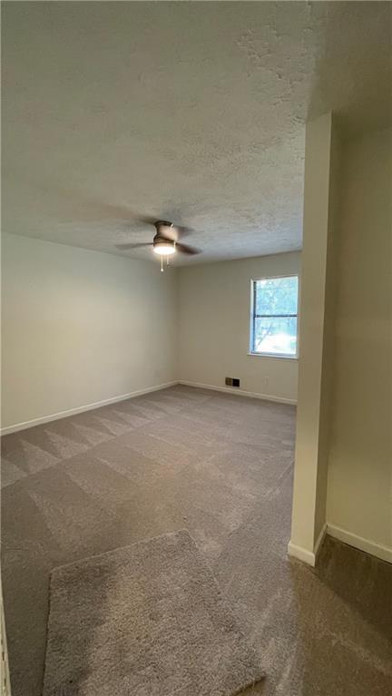 Building Photo - 111 Doves Ln