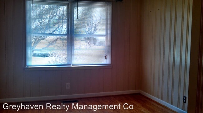 Building Photo - 3 br, 2 bath House - 4803 Orchard View Ave