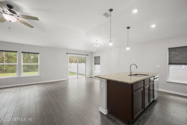 Building Photo - 14685 Durbin Island Way