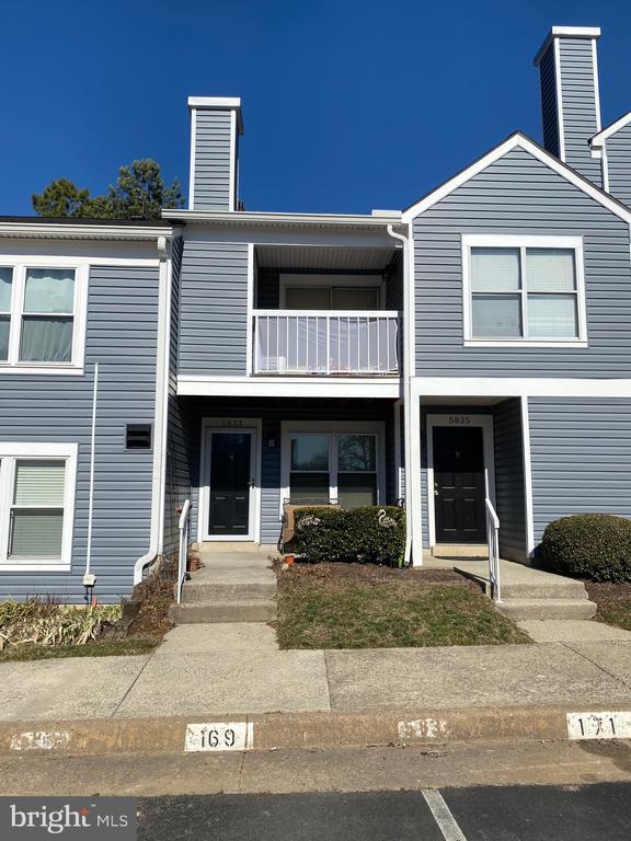 Building Photo - 5833 Orchard Hill Ct