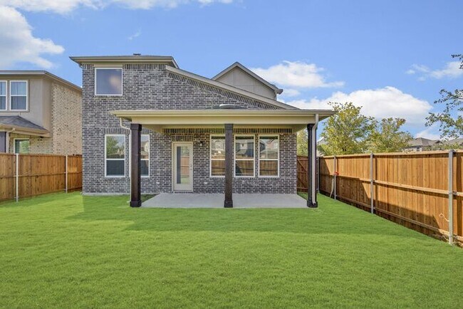 Building Photo - Like-New 4 Bedroom Home in Prime Garland Location