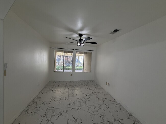 Building Photo - 5310 Summer Cypress Dr